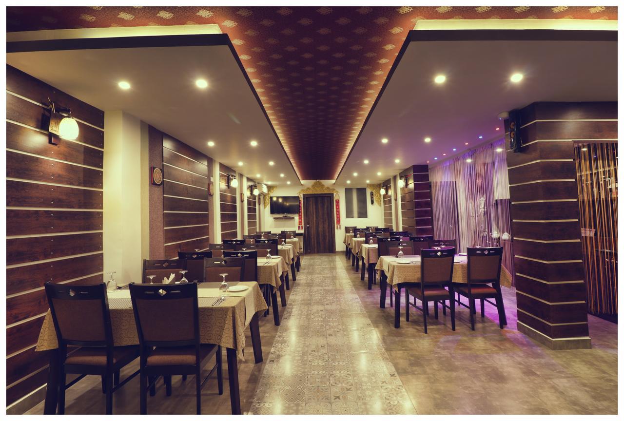 The Lindsay Cheu Den Hotel Gangtok Exterior photo