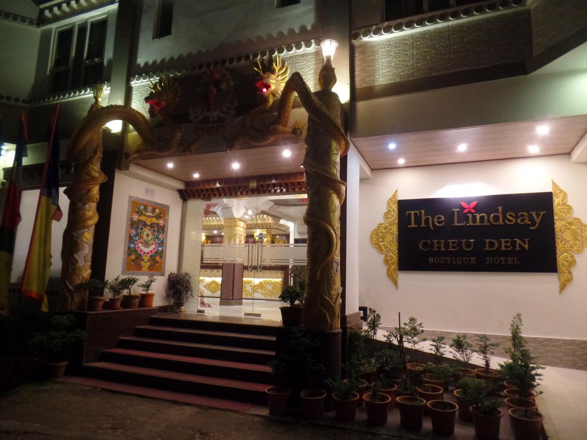 The Lindsay Cheu Den Hotel Gangtok Exterior photo