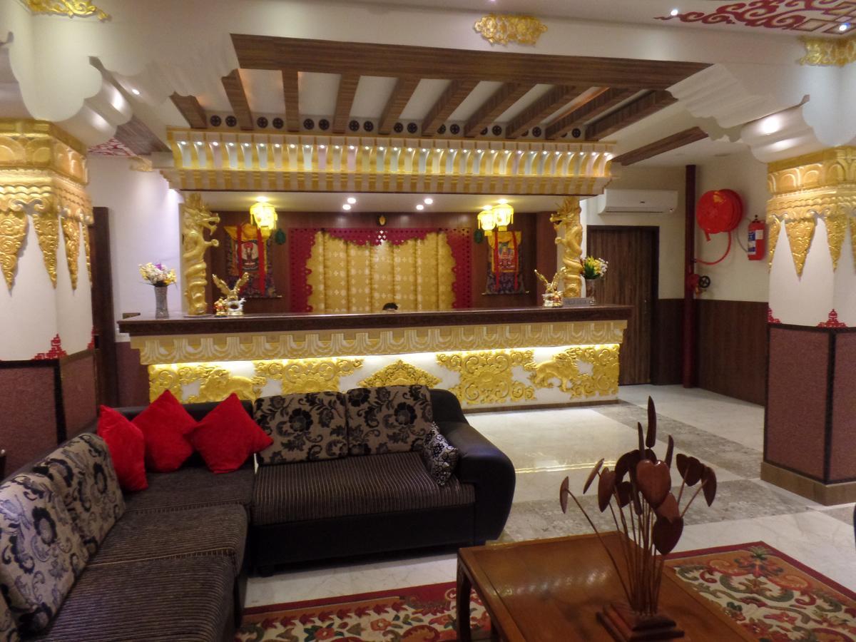 The Lindsay Cheu Den Hotel Gangtok Exterior photo